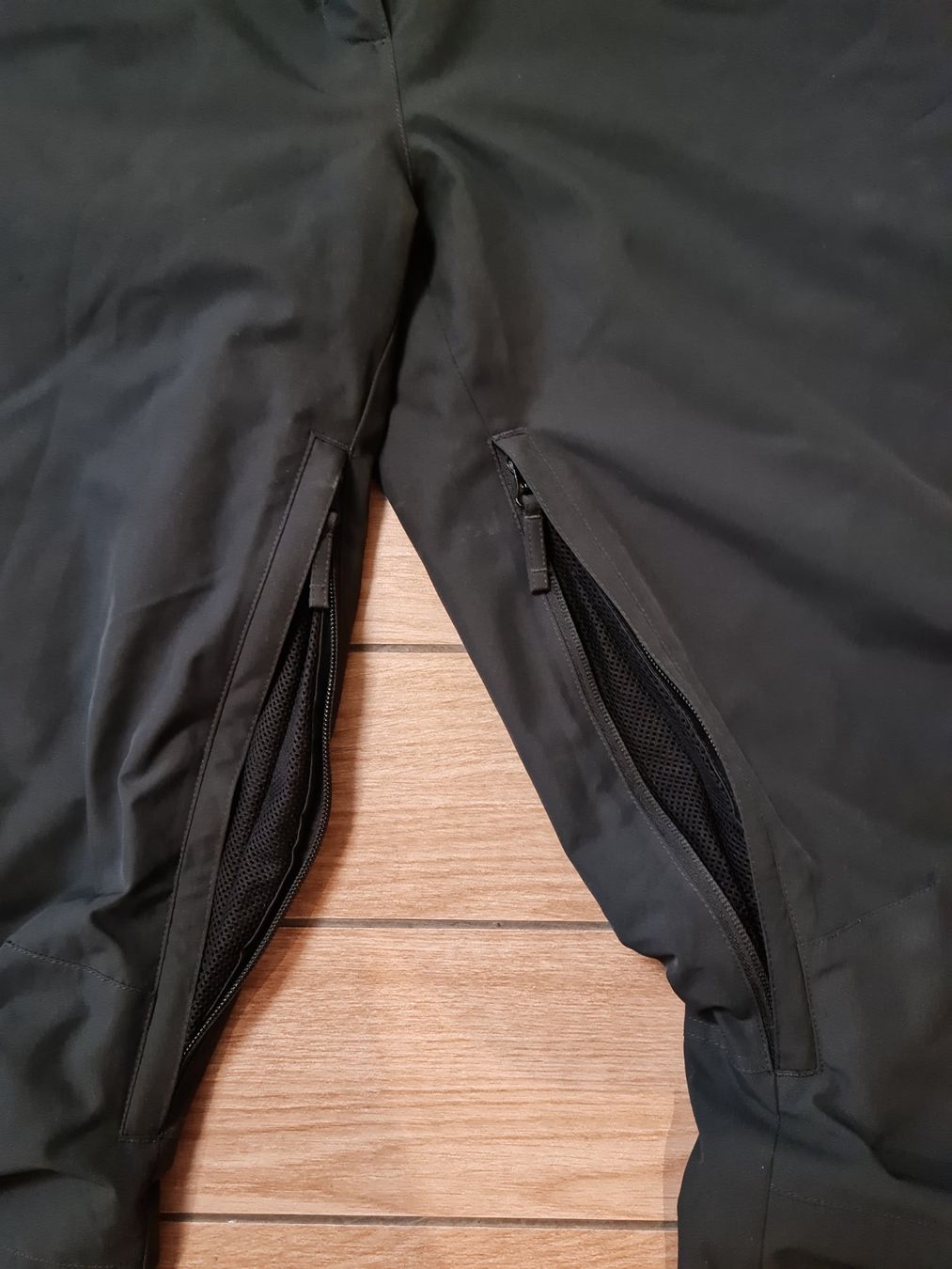 Rip Curl Pantaloni: Pantaloni da sci da donna – Usato da Lumino venduto da lam_5xnt 2