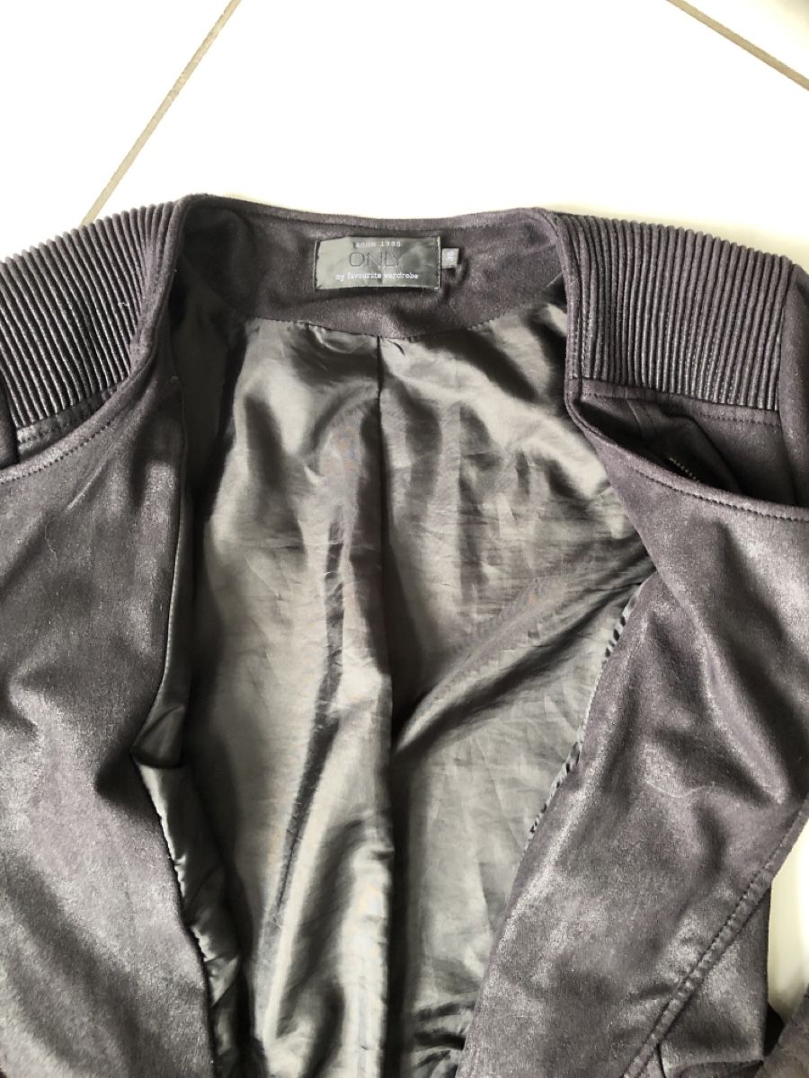 Giacche: Bikerjacke Gr 36 – Usato da Zell ZH venduto da Guffos 2