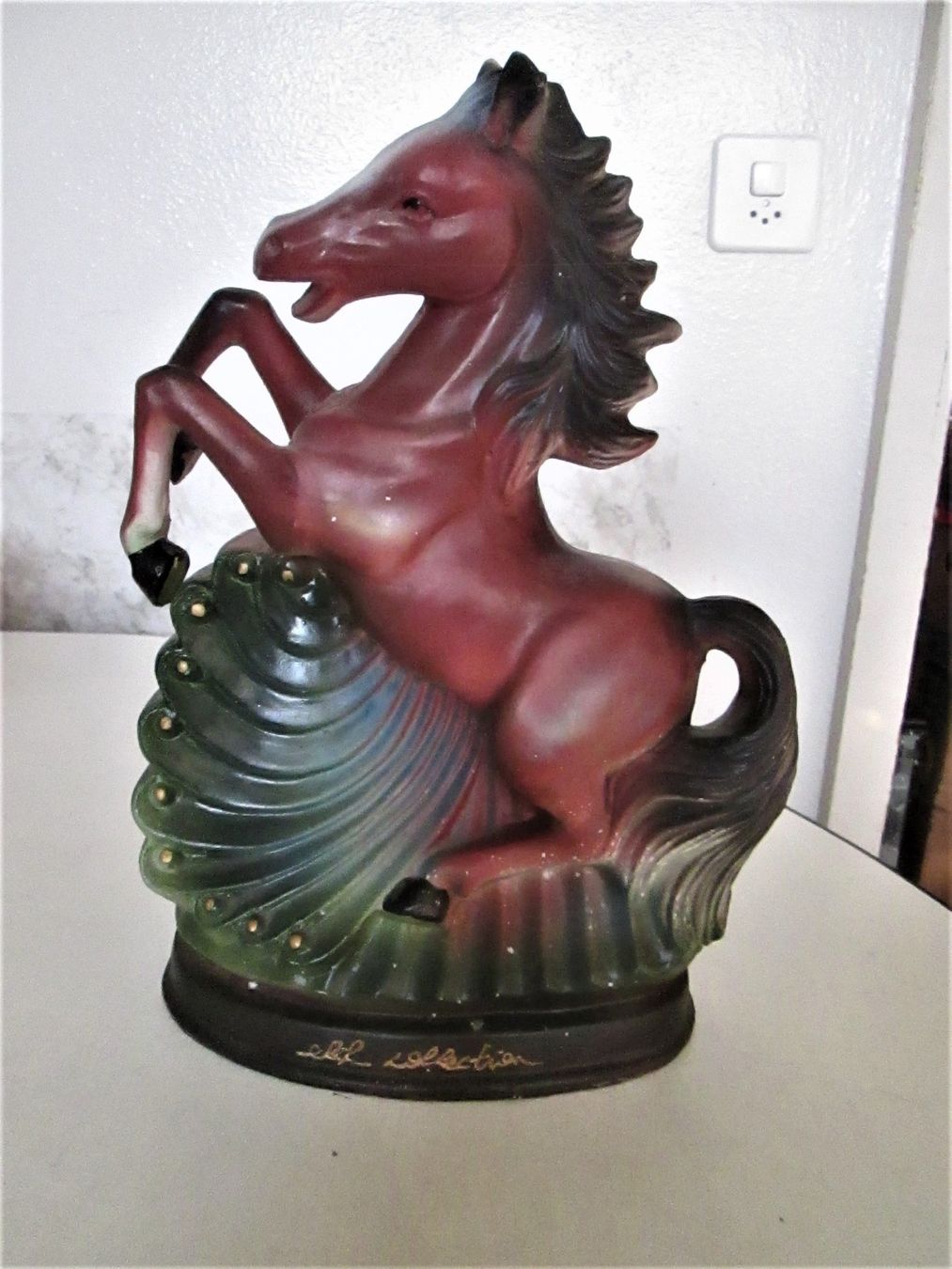 Sculptures & Statues: Pferdestatue – Défectueux à Sementina par babucia
