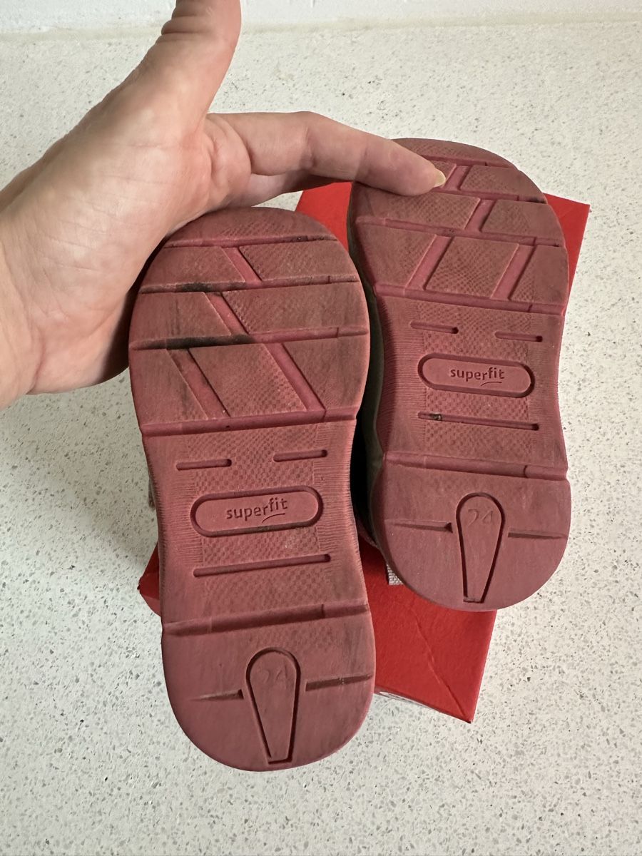 Superfit Scarpe per ragazzi: Superfit Goretex Gr. 24 Herbst- und Winterschuhe – Usato da Wädenswil venduto da Ktodat 2