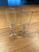 2 schöne Sektgläser Champagnergläser