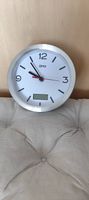 Funk Uhr, Wanduhr mit Thermometer und Hygrometer