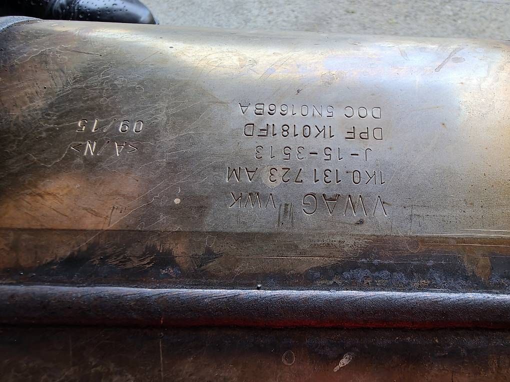 Skoda Tutti pezzi di ricambio auto: Original Diesel Partikelfilter – Usato da St. Gallen venduto da Meziu 4