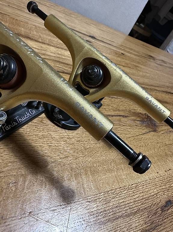 Skateboards: Longboard Trucks "Savant" – D'occasion à Sargans par mitchhumblestance 1