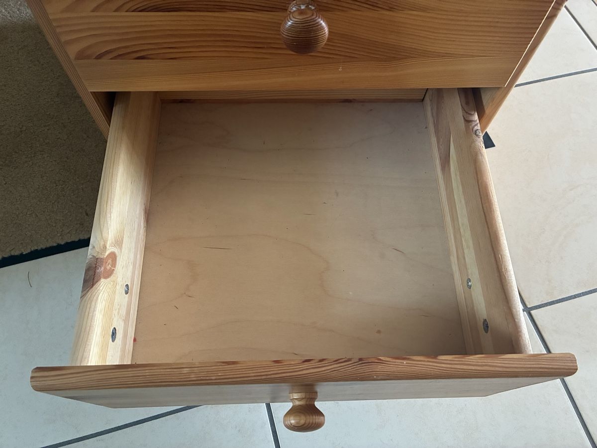 Nachttische: Petite table de nuit micasa  – Gebraucht aus Biel/Bienne von Lianumi 4