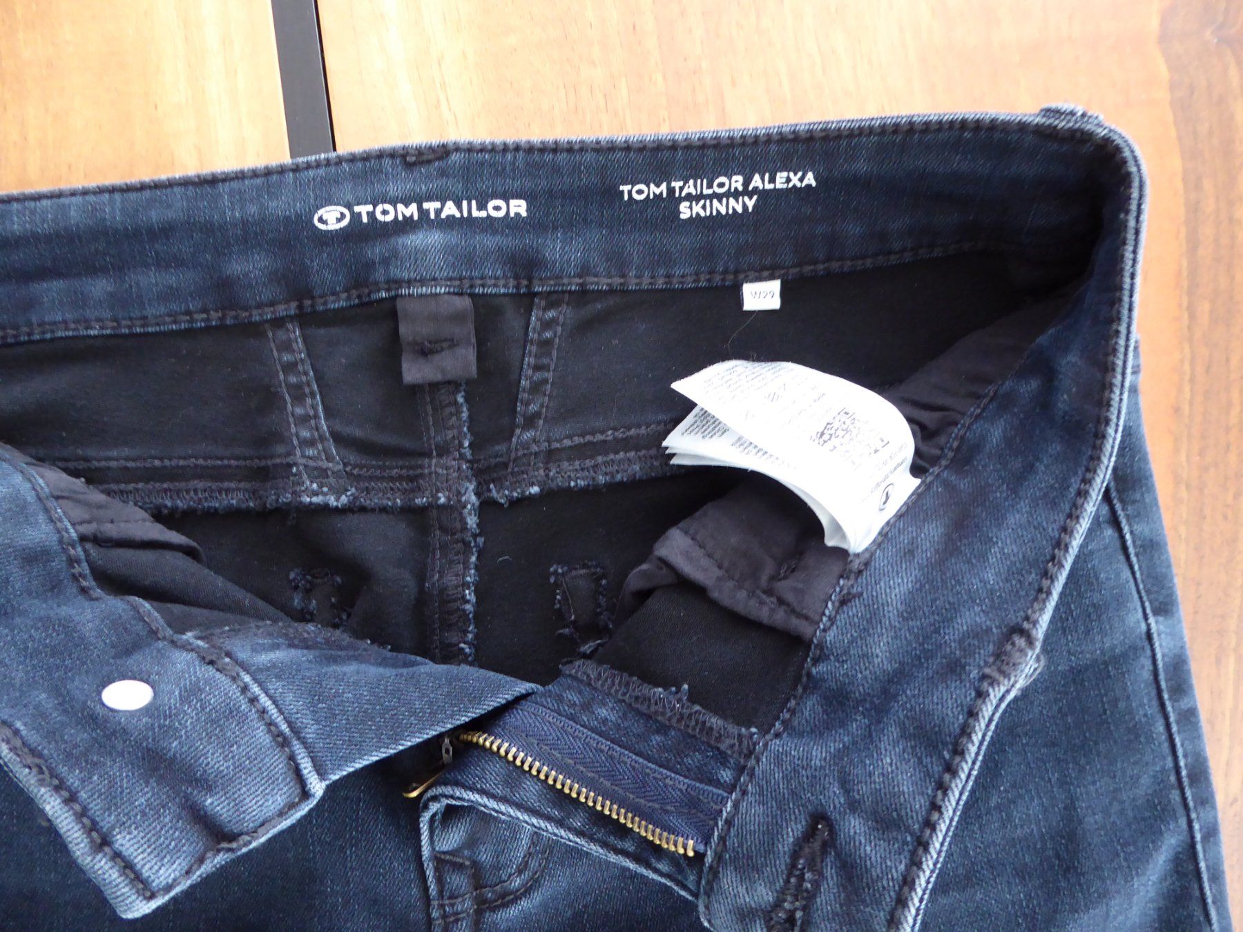 Tom Tailor Jeans: Jeans Tom Tailor dunkelblau Grösse W29 – Usato da Entlebuch venduto da roma6370 1