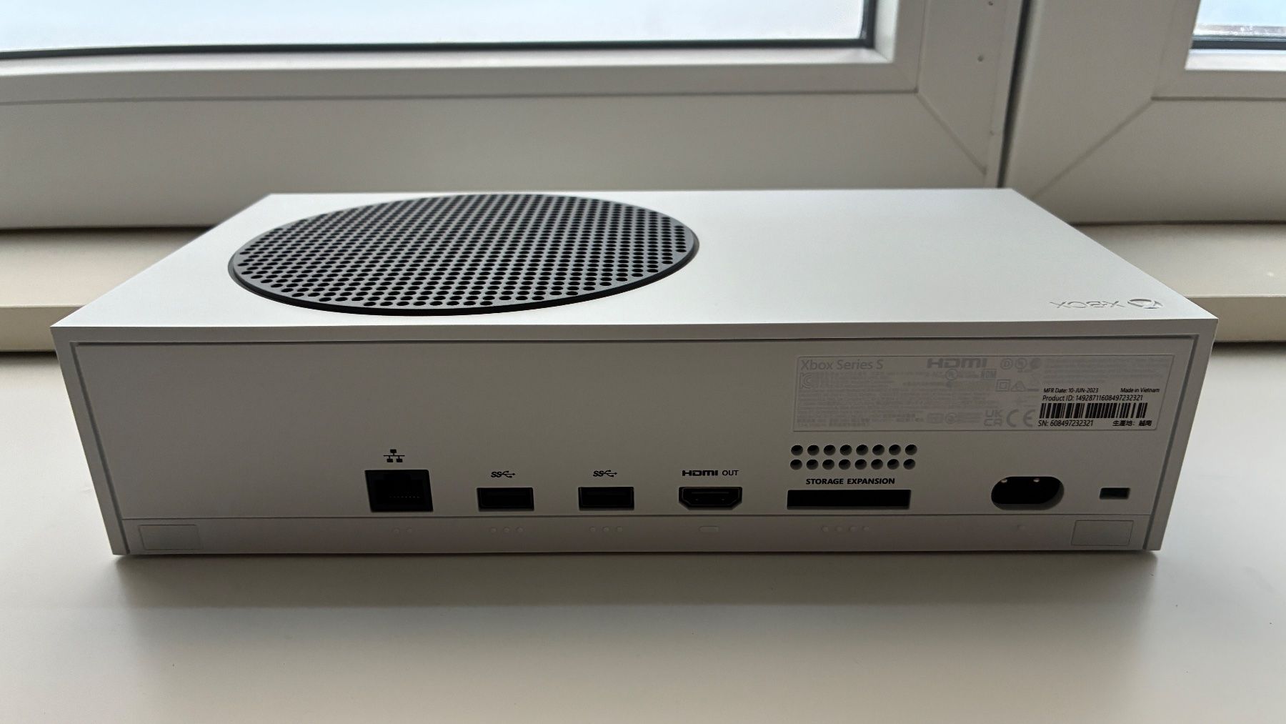 Microsoft Consoles: Microsoft Xbox Series S 512GB – D'occasion à Yverdon-les-Bains par Albinug 3