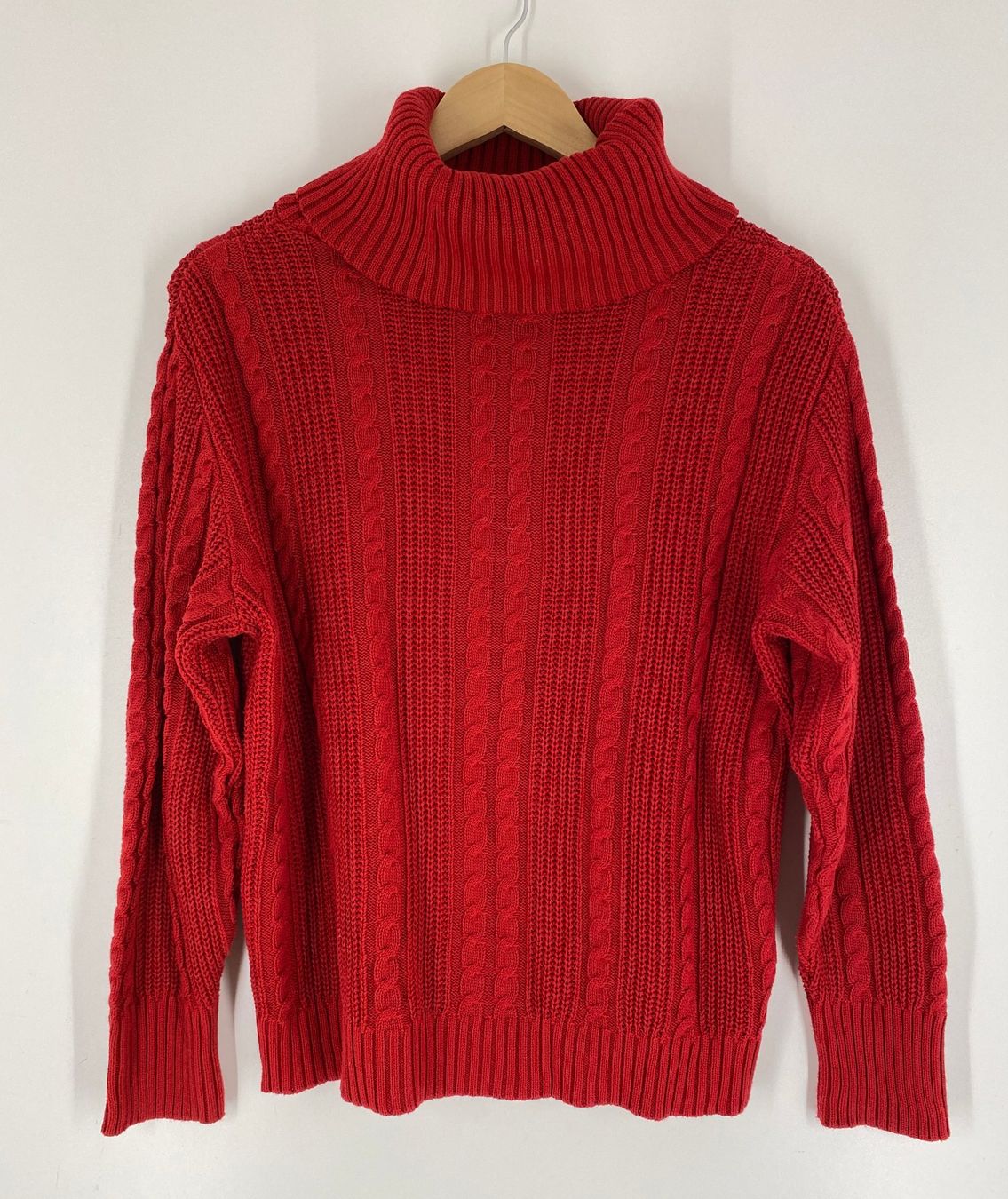 Maglioni & Felpe: Strickpullover mit Rollkragen und Zopfmuster, Grösse 38 – Usato da Mülligen venduto da Chleeblatt1941 1