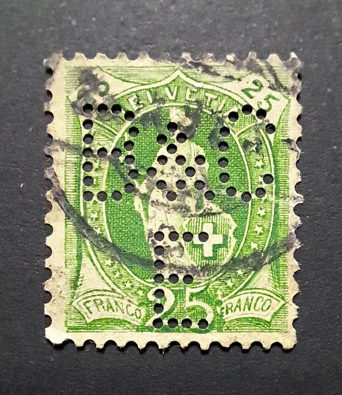 Tous les timbres: Stehende Helvetia Perfin B&C E – D'occasion à Unterägeri par PhilatelieStudiger