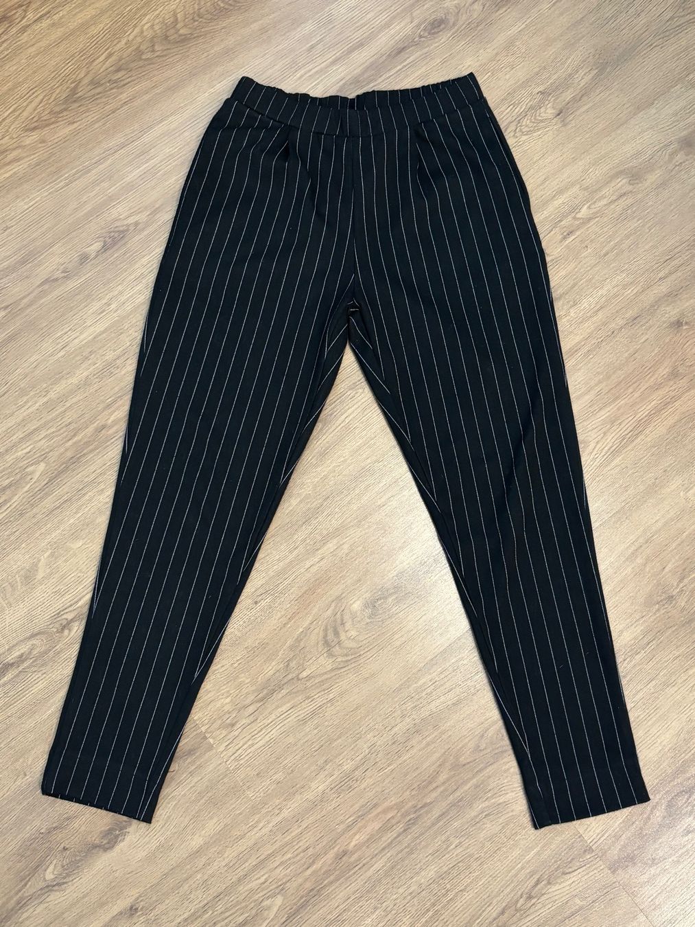 Pull&Bear Pantaloni: elegante Hose Pull and Bear - Gr. M – Usato da Brügg BE venduto da doppelrittberger