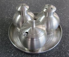 Set aus Zinn für Salz/Pfeffer/Senf, Selangor Pewter 1960