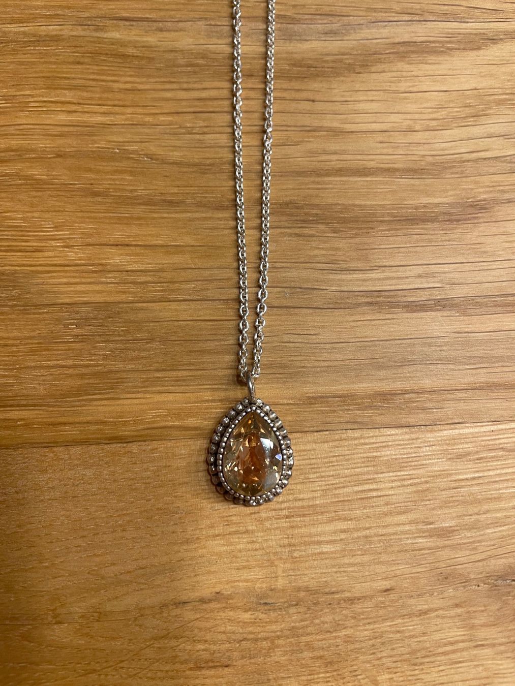 Catenine: Kette mit Anhänger Une Ligne – Usato da Uznach venduto da Martina191185 1