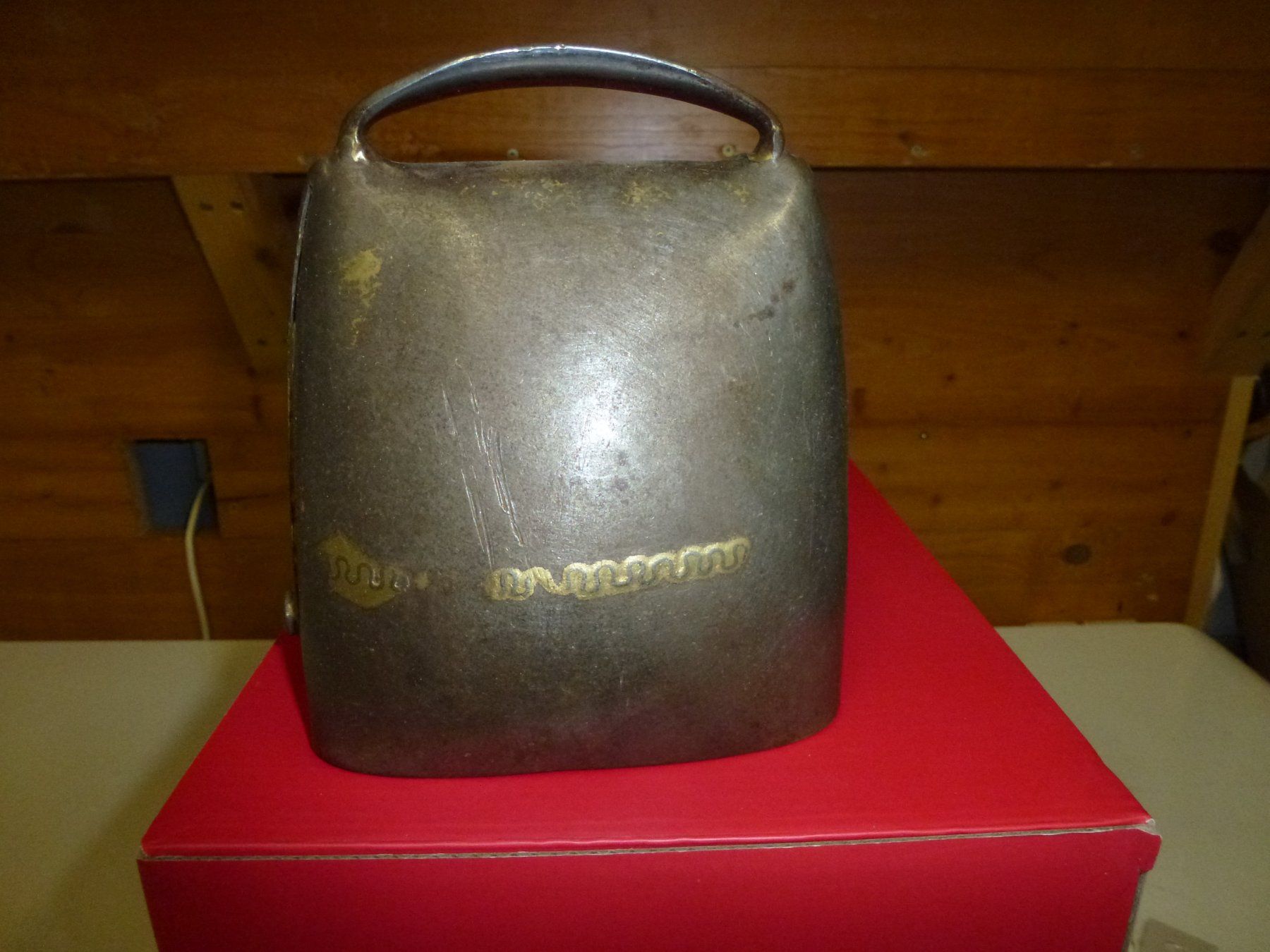 Cloches & sonnailles: Kranz Treichel – D'occasion à Bürglen UR par daisyxy5 2