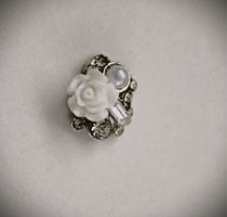 Nail Art Nageldesign Grau Rose Flower Schmuck Glitzer Nägel