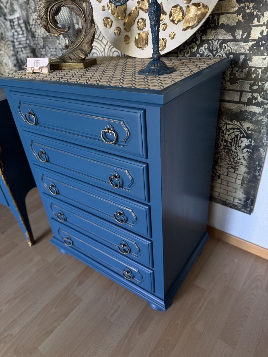 Cassettiere: Restaurierte Schubladenkommode in Royalblau & Gold | Ein – Nuovo (secondo la descrizione) da Sisseln AG venduto da ibr_c5wj 2