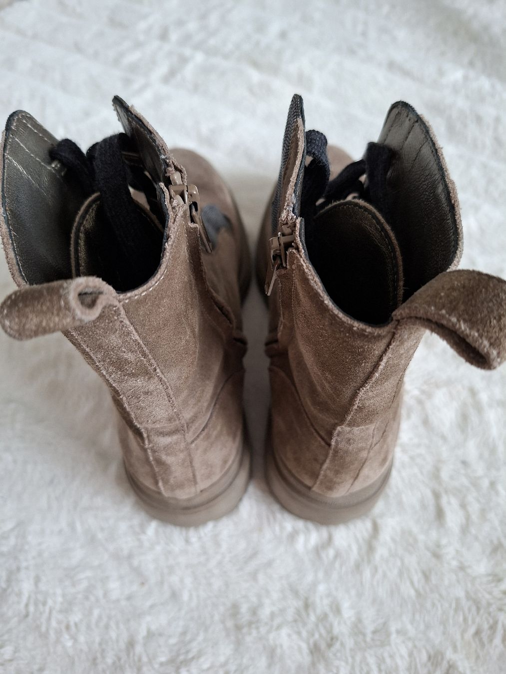 Brunello Cucinelli Scarpe da donna: Bottines en daim Brunello Cucinelli pointure 39,  – Usato da Renens VD venduto da ser_j2fn 3