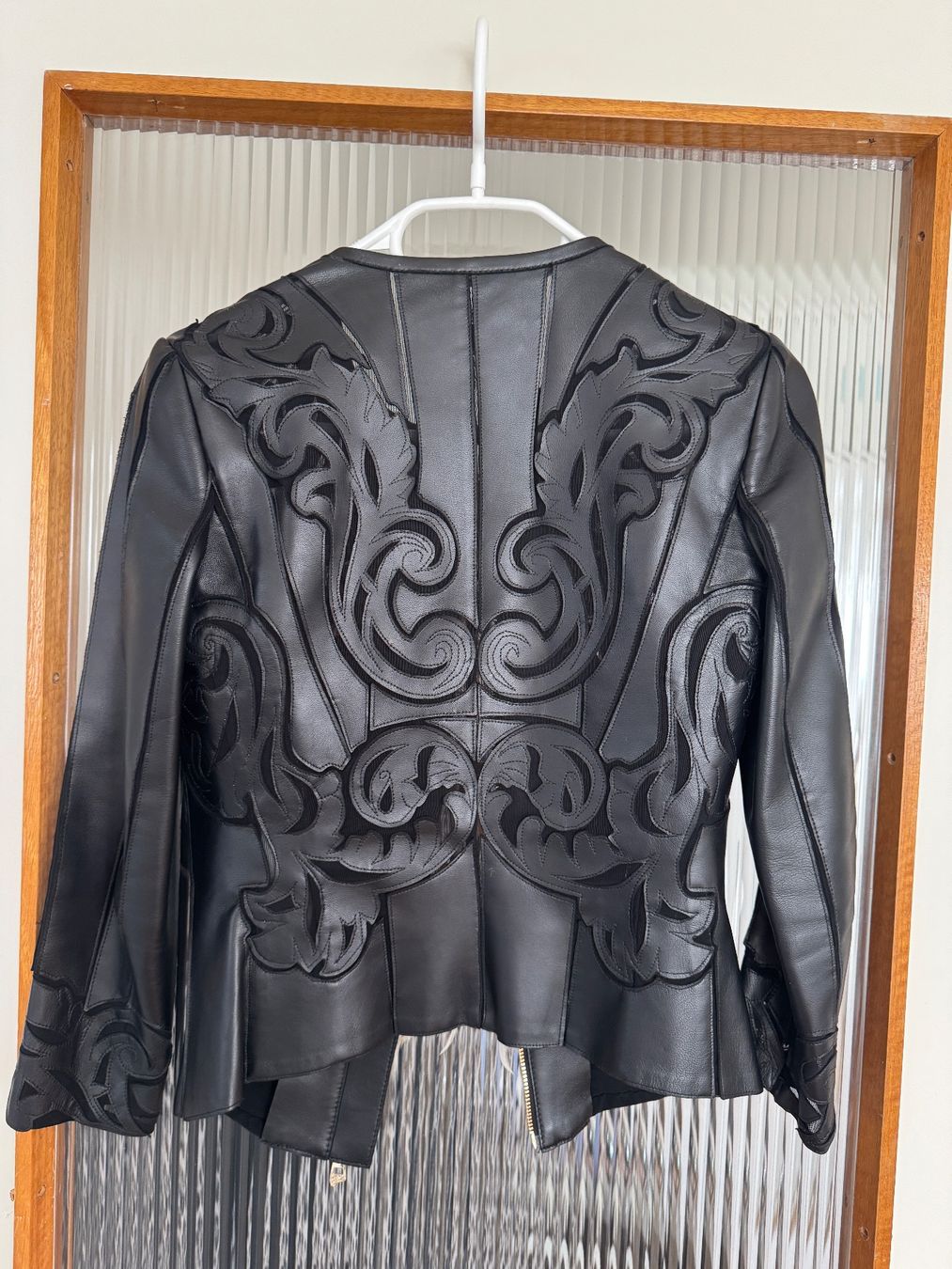 Versace Giacche: Versace Lederjacke Damen Gr 34 – Nuovo (secondo la descrizione) da Unterengstringen venduto da Cuz_5555 3