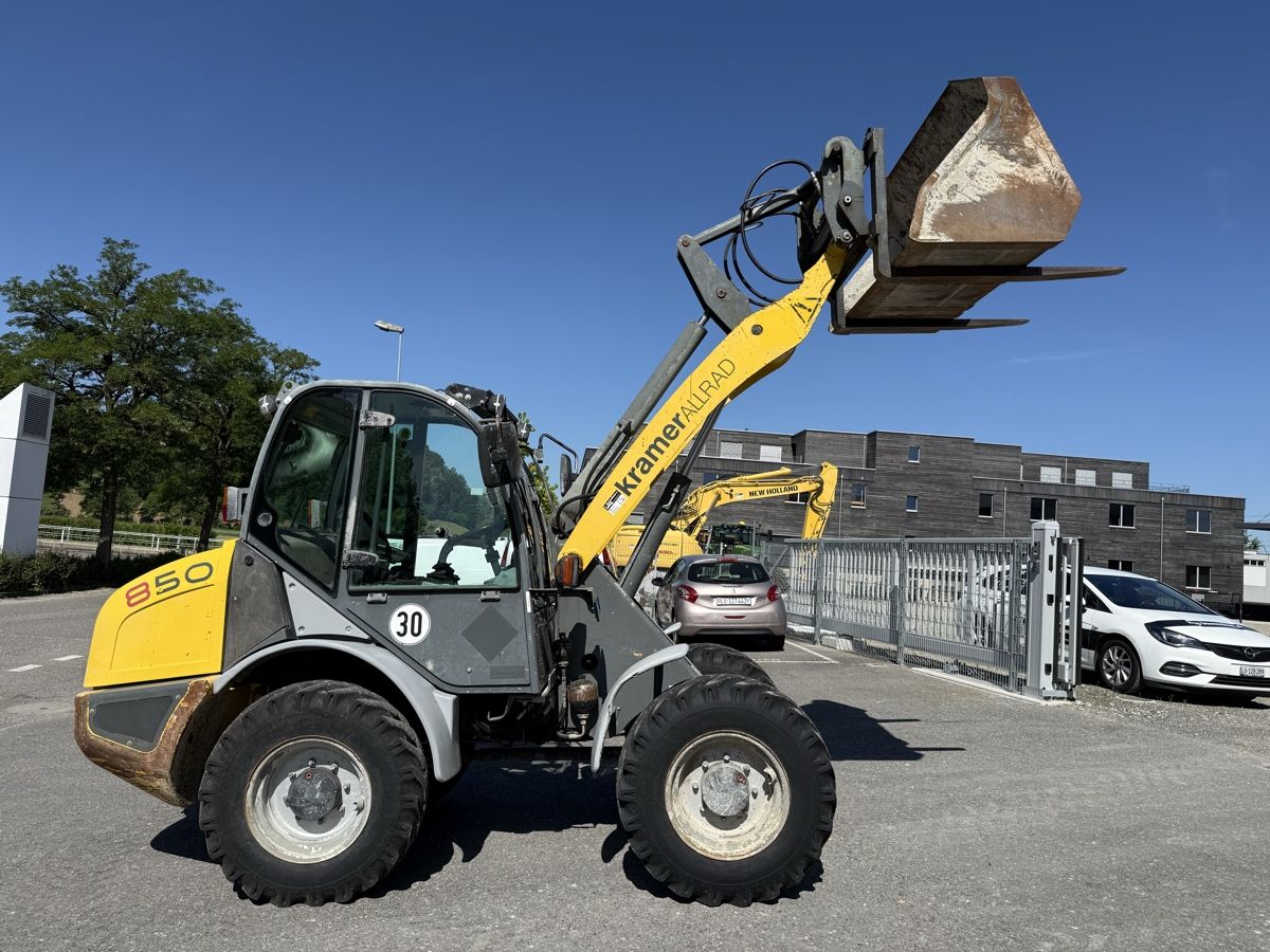 Kramer Caricatori: Radlader Hoflader Kramer 850 / 5085 – Usato da Sempach Station venduto da Gosler86