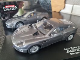 Carrera Evolution Aston Martin Vanquish James Bond 007