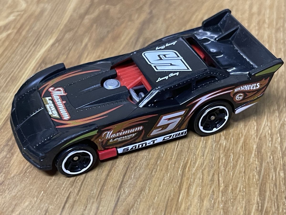 Hot Wheels Modellini d'auto: Hot Wheels Stock Car - Maximum Leeway Racing Nr. 5 – Usato da Bassersdorf venduto da RaiverseUniversum