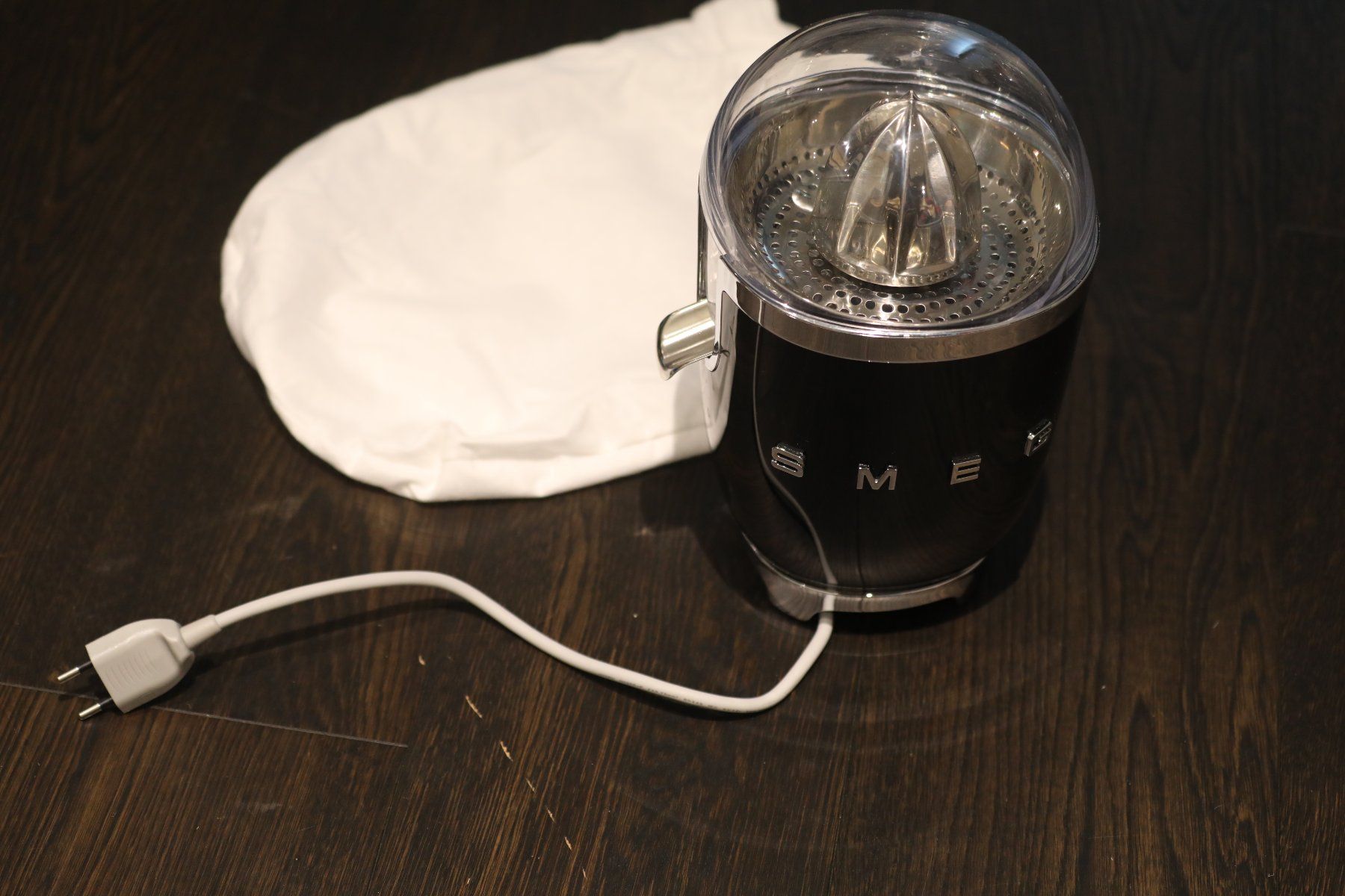 Smeg Elettrodomestici da cucina: SMEG Entsafter – Nuovo (secondo la descrizione) da Hünenberg venduto da Harley151