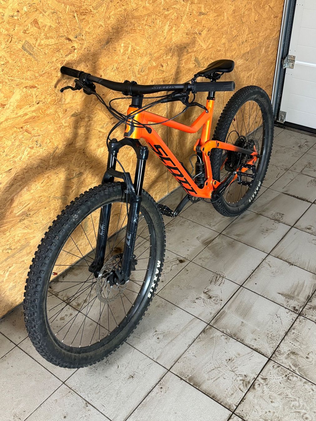Scott Biciclette: Scott Genius 960 2020 metallic orange/grey – Usato da St. Niklaus VS venduto da JLB0