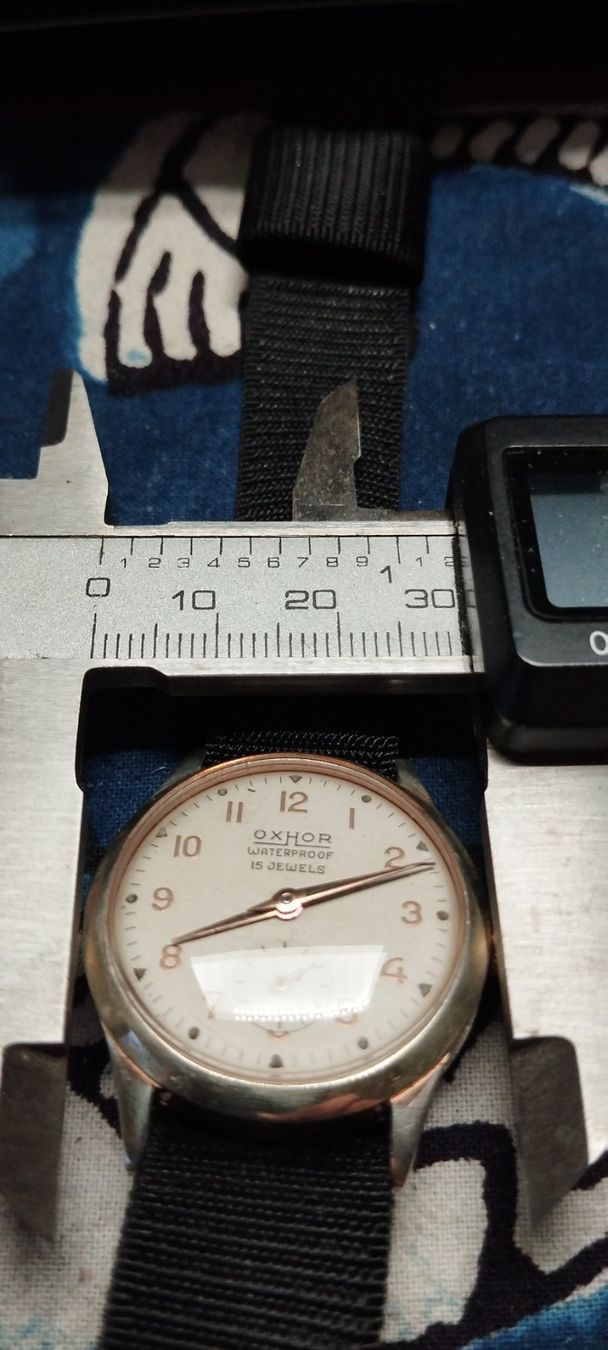 Orologi: Montre années 40's – Usato da La Chaux-de-Fonds venduto da jac_9llg 8