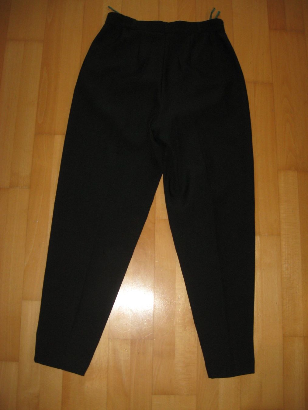 C&A Hosen: Schwarze Hose, Gr. 40 – Gebraucht aus Luzern von latinaluna