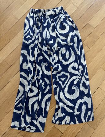 Weite, luftige Hose, blau-hellbeige, Grösse 36 von Cider