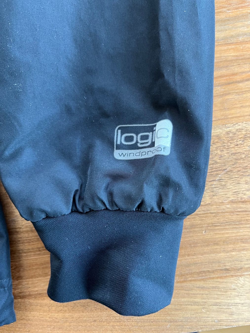 Odlo Giacche: Odlo Windjacke Damen S – Usato da Zürich venduto da aneme 4