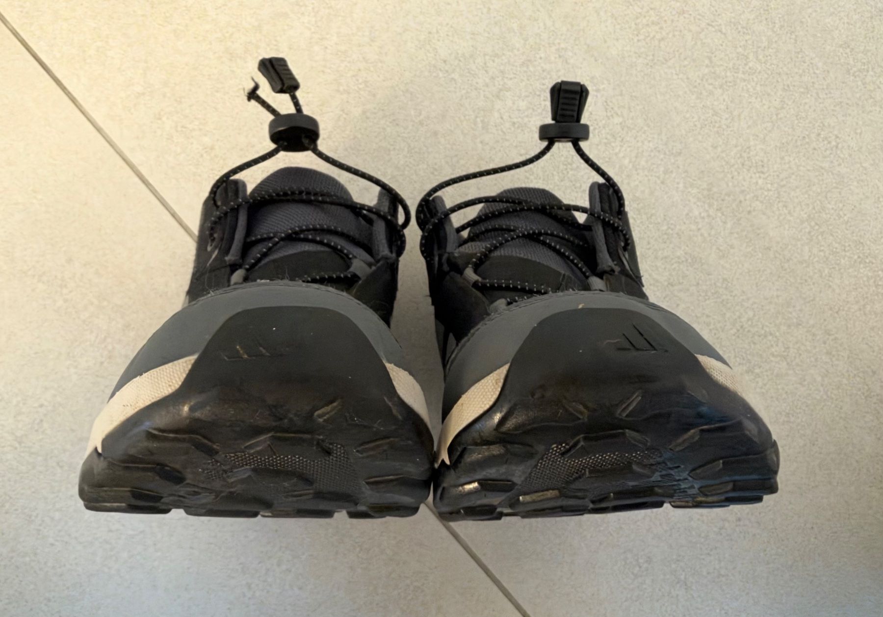 Adidas Chaussures garçon: Adidas Terrex Gr.36 – D'occasion à Contone par Chaos76 5
