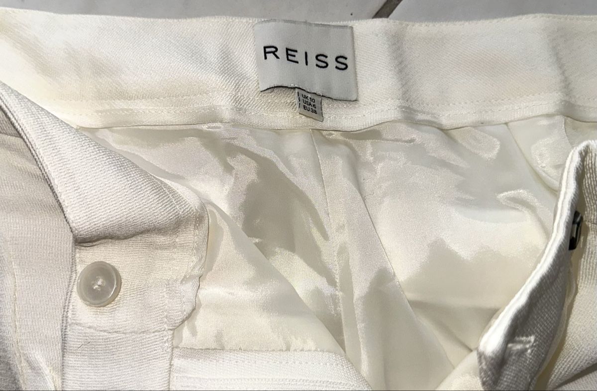 Hosen: REISS HOSE GR. 38 neuwertig – Neu (gemäss Beschreibung) aus Unteraegeri von MH203 8