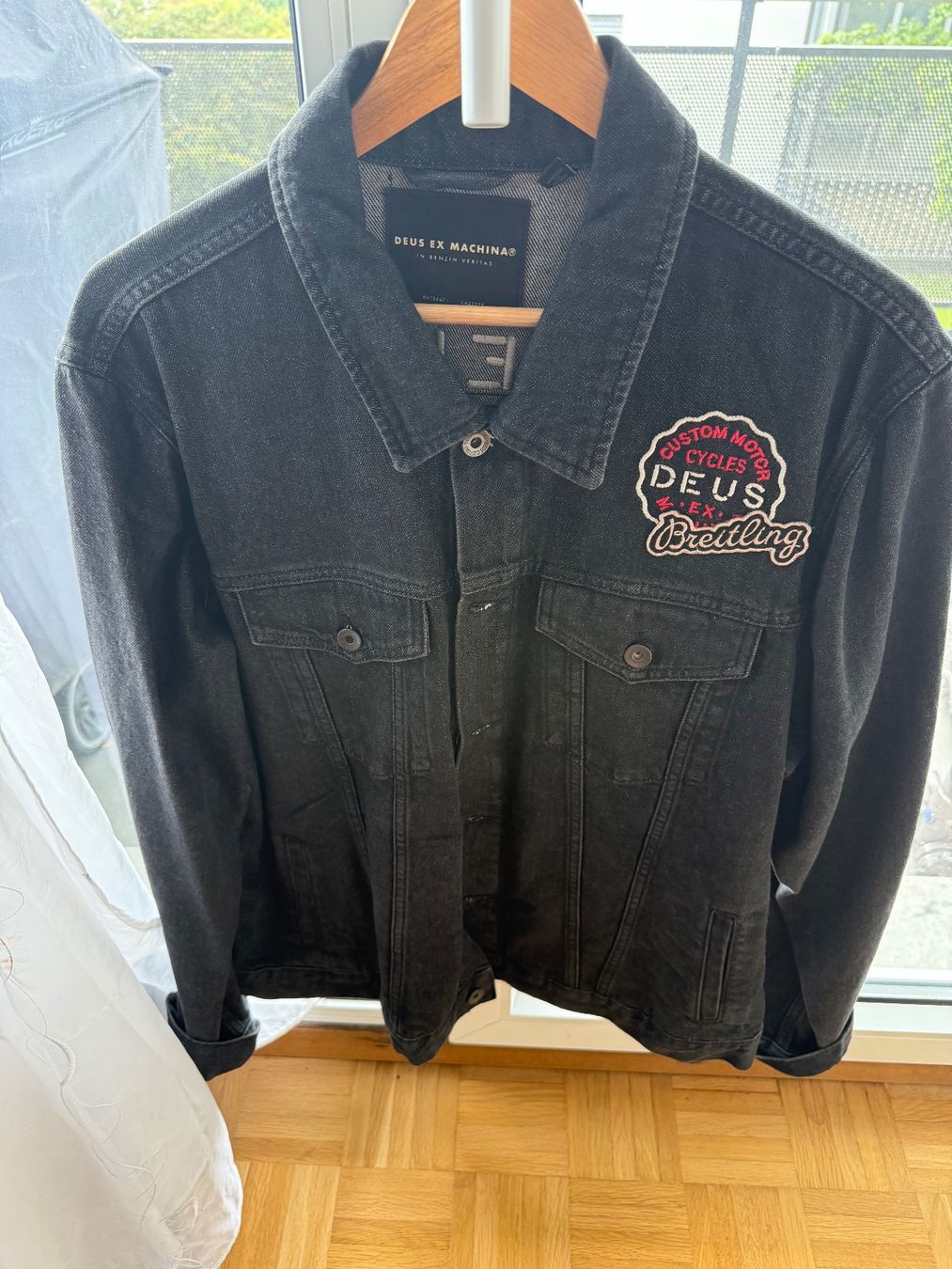 Jacken: Deus Ex Machina BREITLING – Neu (gemäss Beschreibung) aus Bettlach von val_95hq