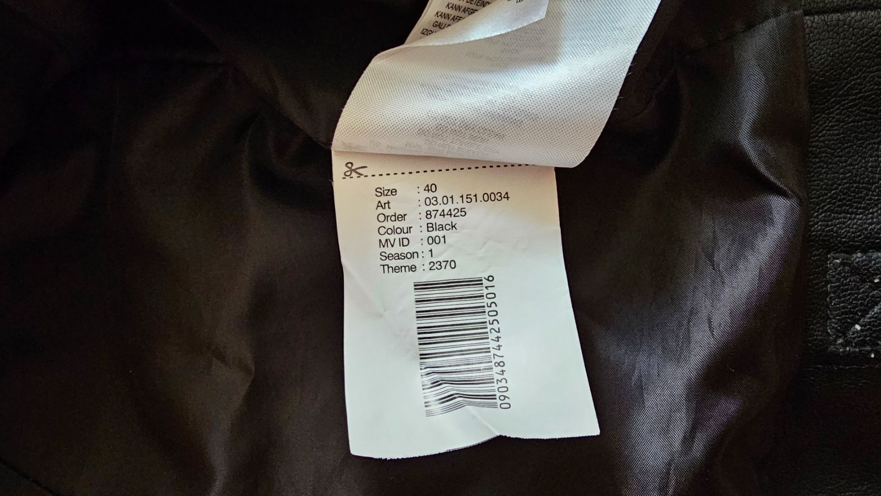Jacken: Schwarze Kunstlederjacke – Gebraucht aus Suberg von nat_qvg5 2
