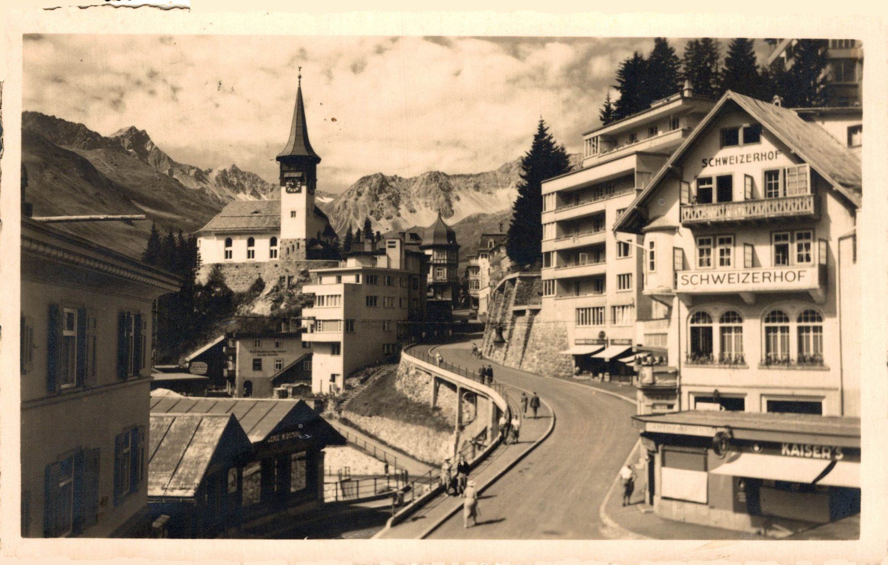 Cartoline postali: Arosa 1800 m. Dorfstrasse – Usato da Bronschhofen venduto da Astore