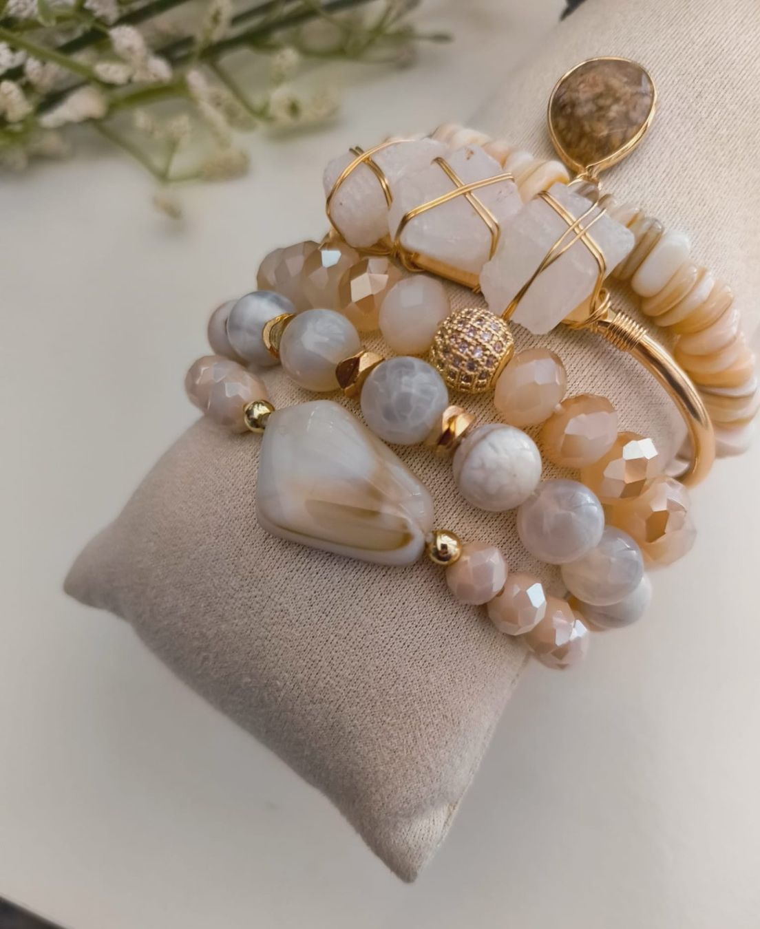 Bracciali & Braccialetti: Natural stone beaded chain bracelet – Nuovo e nell'imballaggio originale da Nidau venduto da mka_mzd7 2