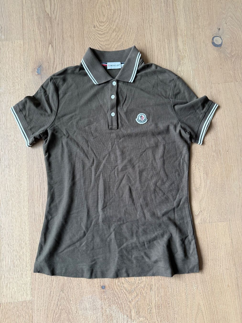 Moncler Magliette Polo: Moncler Polo – Nuovo (secondo la descrizione) da Winterthur venduto da 19.19 3
