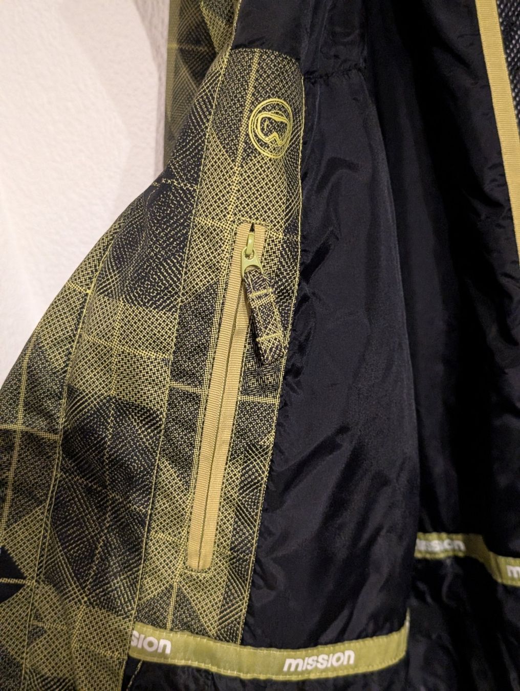 Giacche: BELOWZERO Real Winterjacke, gemustert, Grösse Large – Usato da Volketswil venduto da Thopas6871 4