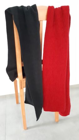 Schal: schwarz (Marke: Reebok)