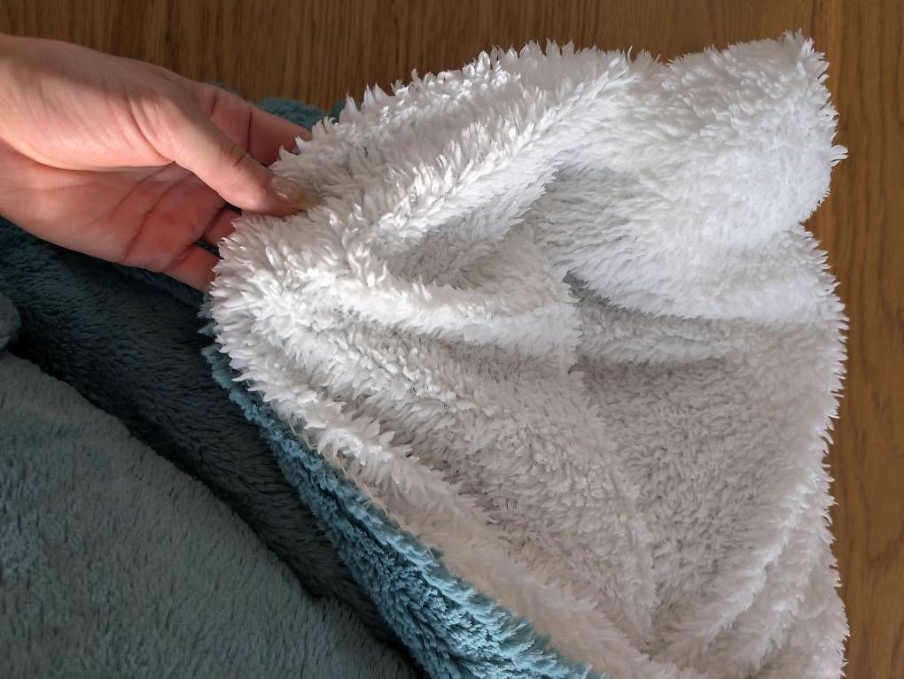 Coperte: Kuscheldecke Manor 130x180cm – Usato da Biel/Bienne venduto da yya_26cz 1