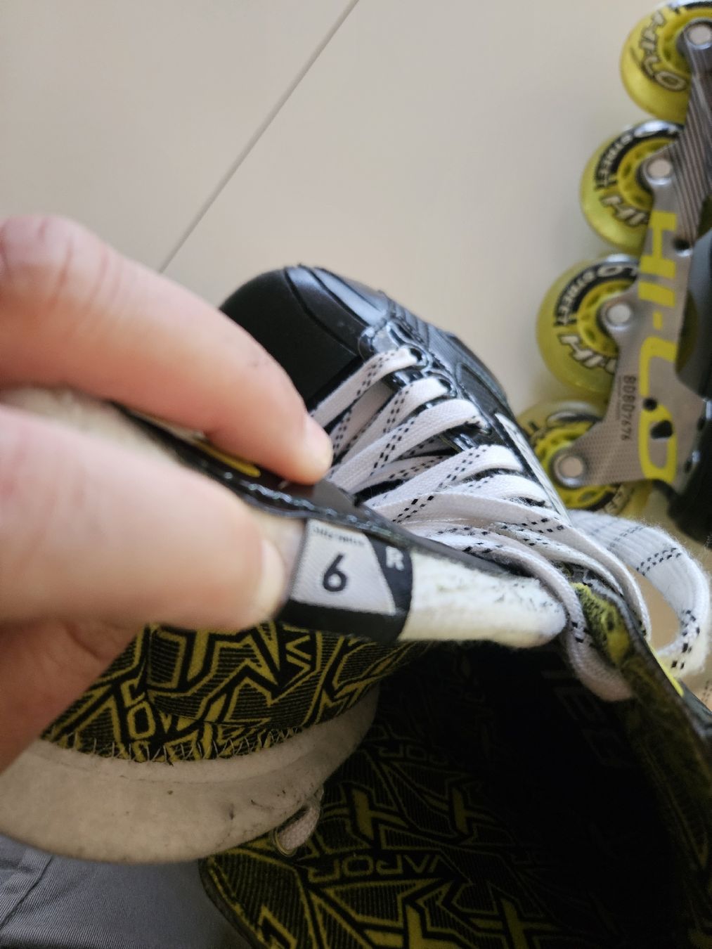 Pattini in linea & Pattini a rotelle: Bauer Inline 6R – Usato da Rafz venduto da Thomas1604 1