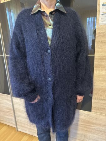 Cardigan chaud d'hiver en laine mohair de royale bleu marine