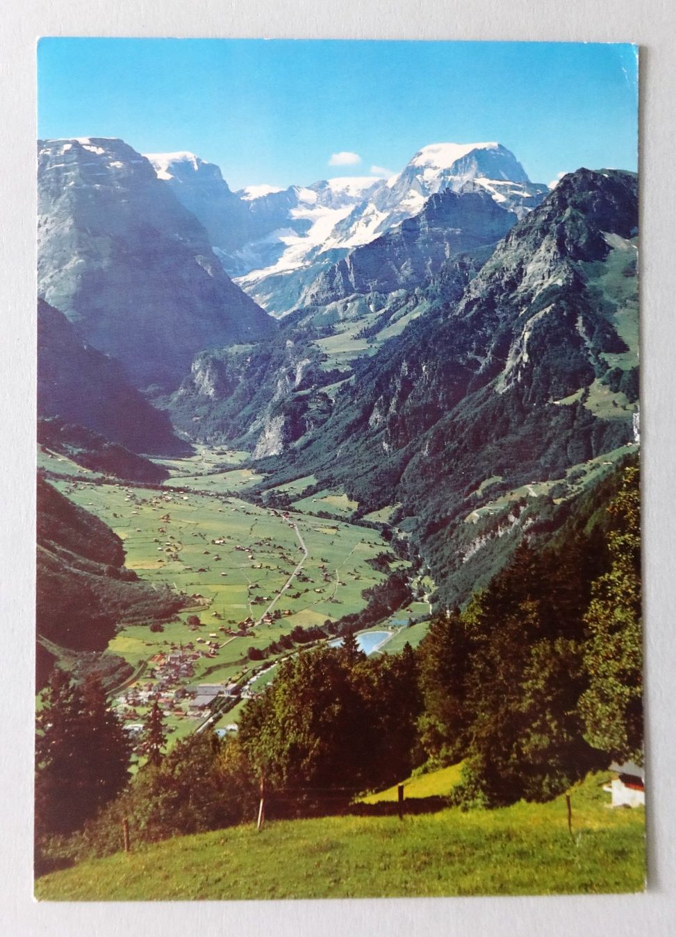 Ansichtskarten: Braunwald, Blick auf Linthal mit Tödikette – Gebraucht aus Fétigny von Billy2miny