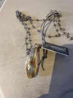 Elegante Moshi Kette mit Anhänger