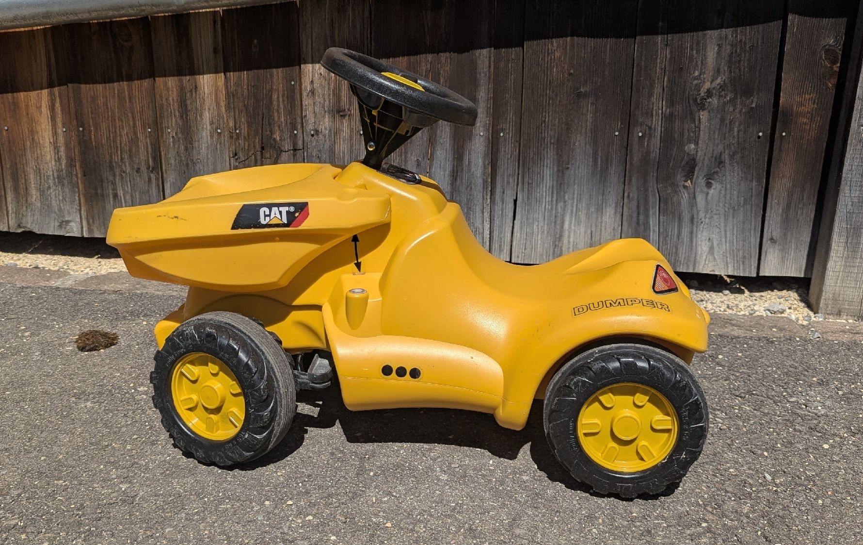 Fahrzeuge für Kinder: Bobbycar Dumper CAT gelb – Gebraucht aus Bonstetten von uelikneu 4