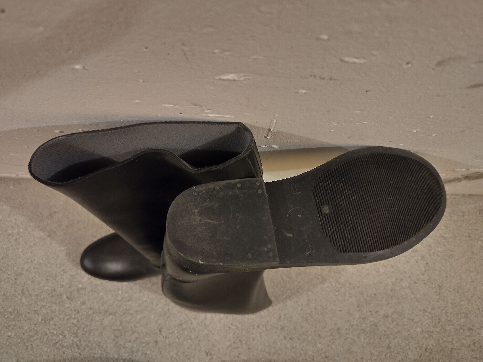 Felix Bühler Damenschuhe: Gummi Reitstiefel, Schwarz, Gr. 39 – Neu (gemäss Beschreibung) aus Rotkreuz von Wirbelprinzessin 2
