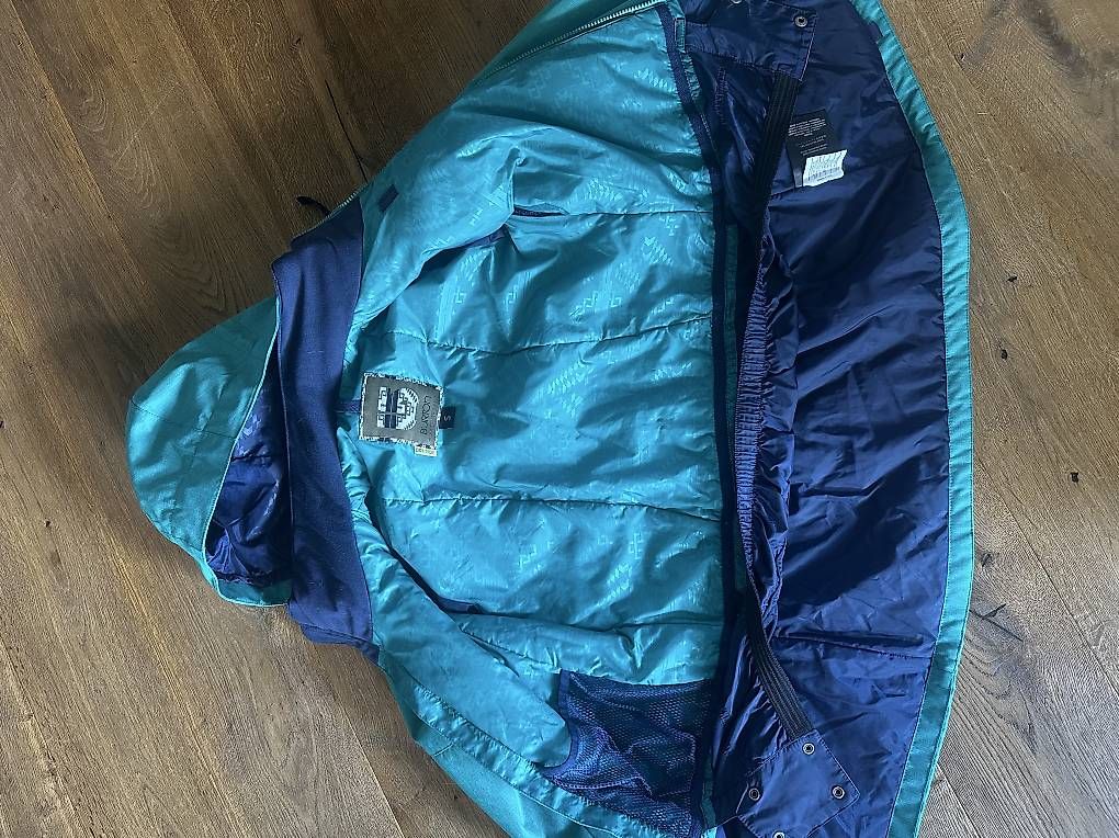 Giacche: Damen-Snowboardjacke – Usato da Auenstein venduto da Crufi 1