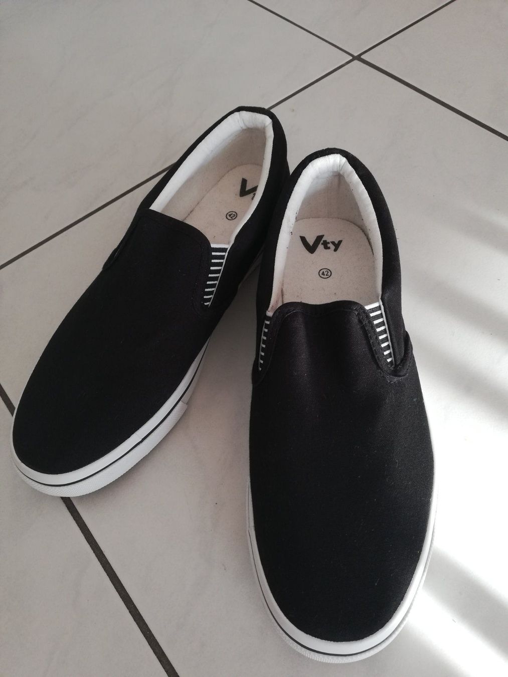 Scarpe da uomo: Herren Schuhe Marke Vty gr 42 – Nuovo (secondo la descrizione) da Ballwil venduto da fischli01