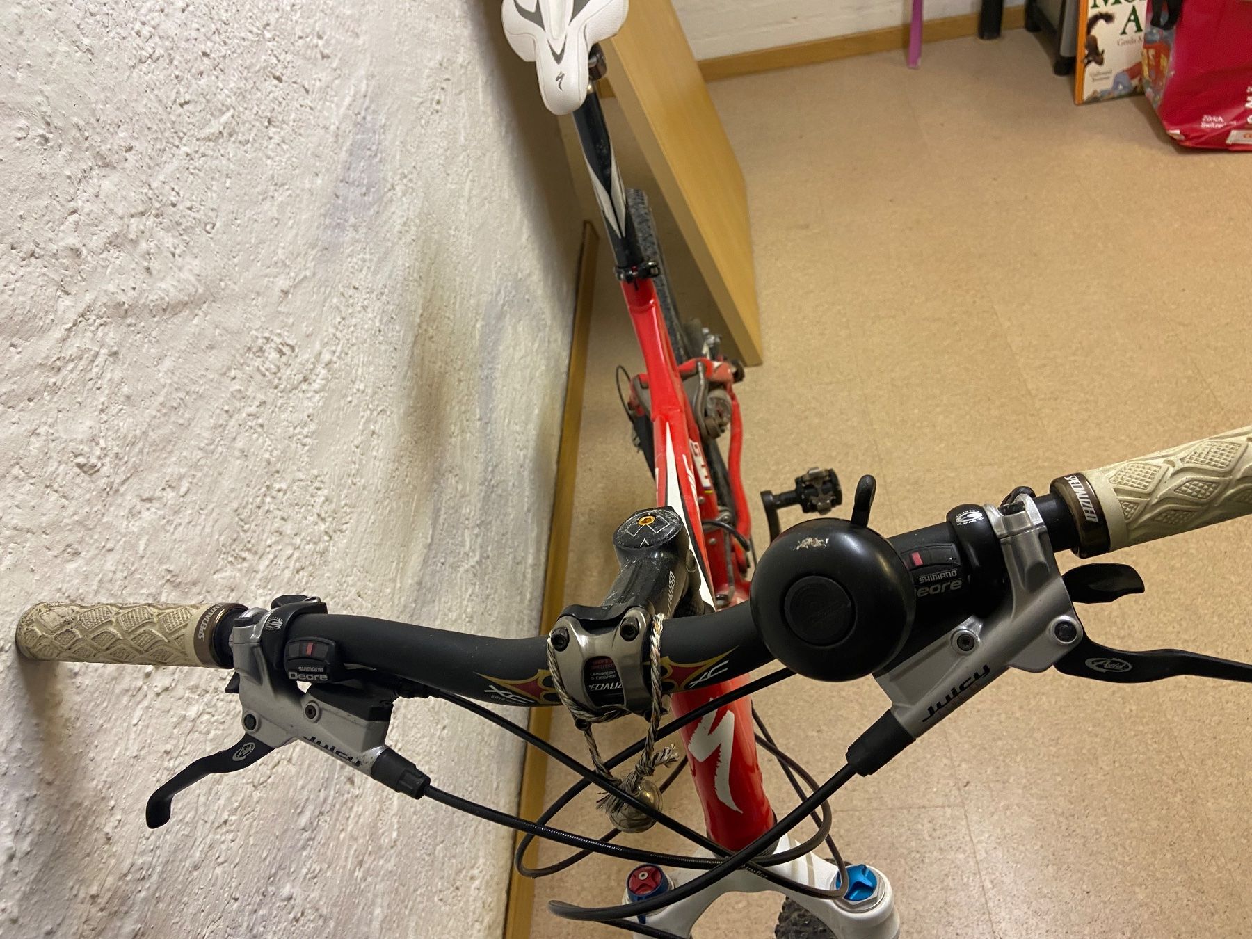 Specialized Biciclette: Mountainbike Specialized – Usato da Zürich venduto da Camogli51 2
