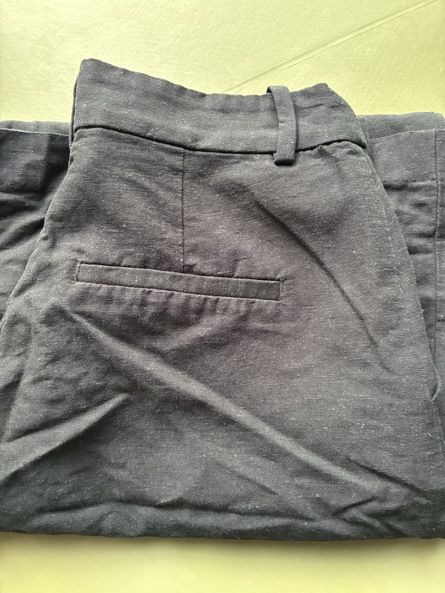 H&M Pantaloni: Hose H&M  – Usato da Bern venduto da Maxylla 2